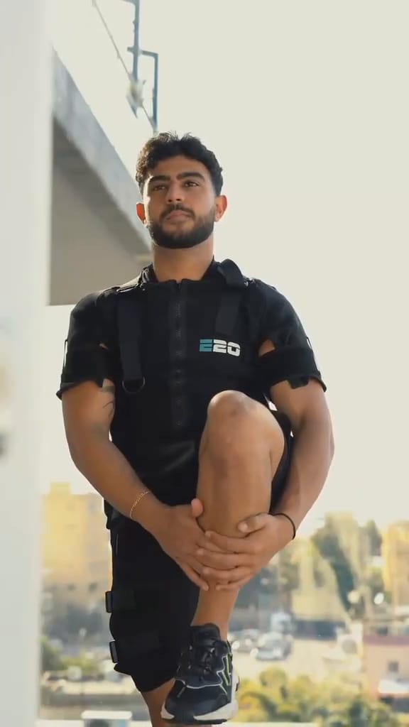 Training on a Beirut rooftop with the city behind